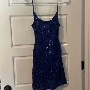 Homecoming dress in very good shape never worn.